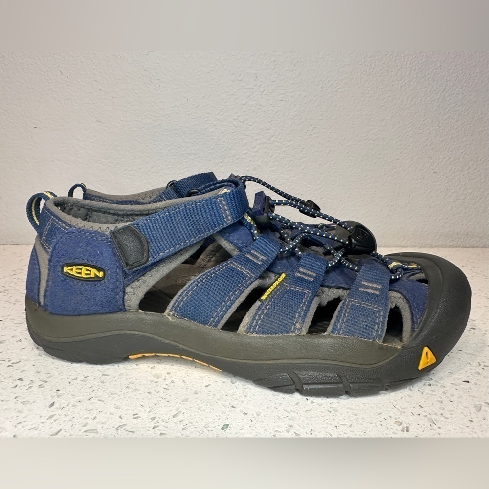 KEEN Kids' Navy Blue Closed-Toe Sport Sandals